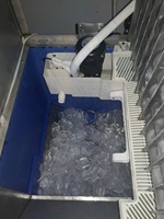 Machine à glaçons cubique automatique haute capacité 520kg faisant l'évaporateur