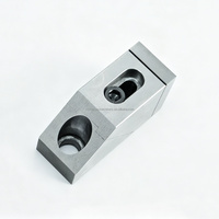 Pince à broche simple de précision M8, mâchoires de serrage robustes, bloc de maintien réversible à dents crantées pour machine de fraisage CNC