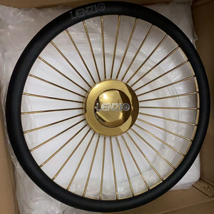 Volante personalizado con logotipo personalizado, acabado en oro/cromo, 32 radios, 15 pulgadas, para autos clásicos. - Product Image 1