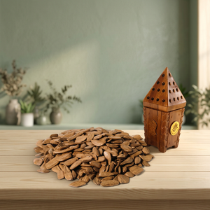 Sanai Dzakir Merauqi Ky. Merauke Hakim 31 B, Aroma Solemne y Contemplativo de Madera de Oud con Tono de Mirra para Uso Espiritual - Product Image 1