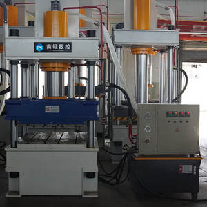 Presse hydraulique à quatre colonnes de 200 tonnes pour le pressage à chaud de PRFV/CFRP, presse pour fibre de verre et fibre de carbone - Product Image 3