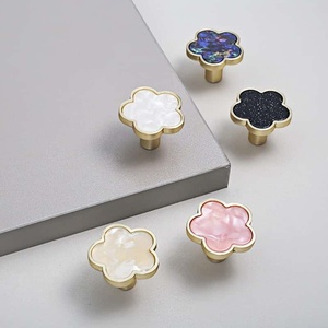 Nordic Creative Flower Petal <strong>Pulls</strong> Solid Zinc Alloy 5-Color <strong>Knobs</strong> Durable Antirust for Kitchen <strong>Cabinet</strong>/<strong>Drawer</strong>/Wardrobe Furniture - Product Image 5