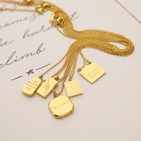 Collier en acier inoxydable vintage avec étoile, lune et fleur, transfrontalier, élégant, sophistiqué, doré, exsudant une touche de