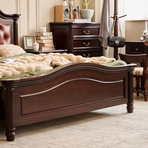 Lit double américain en bois de cerisier massif avec tête de lit moelleuse et revêtement en cuir de vachette - Tailles 1,8 m/2 m - Product Image 4