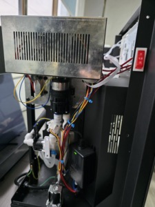 Distributeur d'eau OEM en acier inoxydable avec écran en verre, système chaud/froid intégré, refroidissement et chauffage électroniques pour cuisine - Product Image 3