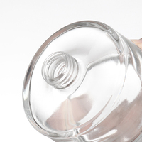 Flacon en verre transparent de 50 ml, forme plate, avec logo personnalisé, compte-gouttes pour poudre libre, estampage à chaud, diffuseur de parfum avec fond épais