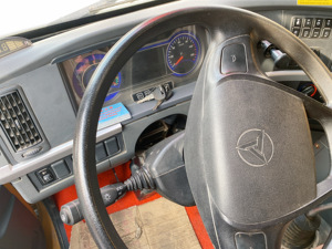 Grue mobile d'occasion de 25 tonnes Sany STC250T à vendre en 2024 - Product Image 6