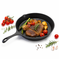 Poêle à frire en fonte avec excellente rétention de chaleur pour saisir, cuire au four, griller et cuisiner au quotidien