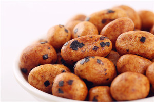 Paquete Familiar de Cacahuetes Crujientes con Algas Marinas y Sabor Picante para Compartir en Fiestas - Product Image 4