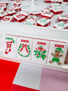 Fichas de Mahjong Navideñas de Lujo Color Rosa Holly Jolly, 160 Piezas, con Diseño Festivo de Renos y Bastones de Caramelo para Entretenimiento - Product Image 2