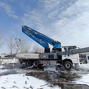 Pompes à béton télécommandées JIUHE de 30 à 70 m, pompes à béton pour le transport de ciment, camions à béton, pompes à béton, fabriquées en Chine - Product Image 3