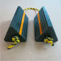 Cales de roue d'avion en caoutchouc durable avec corde