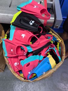 Aletas de natación de silicona ecológicas profesionales Befine, aletas cortas de pie completo para adultos, para buceo, snorkel y entrenamiento. - Product Image 5