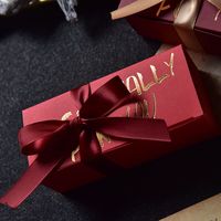 Boîtes à gâteaux et cupcakes personnalisées avec logo estampé à chaud – Boîte à gâteau unique en stock