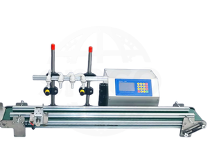 เครื่องบรรจุของเหลวอัตโนมัติขนาดเล็กแบบสี่หัวพร้อมสายพานลำเลียง - Product Image 2