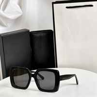 Lunettes de soleil unisexes carrées à monture intégrale avec verres dégradés et protection UV pour les activités de plein air, la plage et la pêche