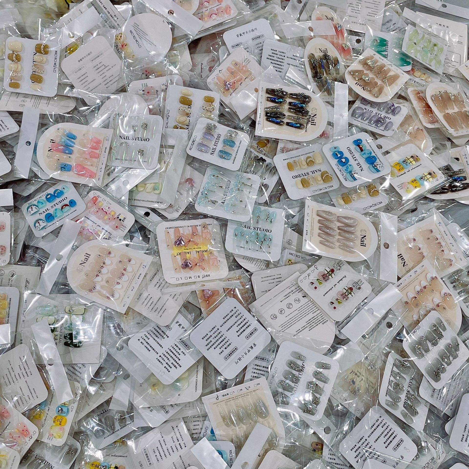 Clairance de boîte aveugle sur les ongles