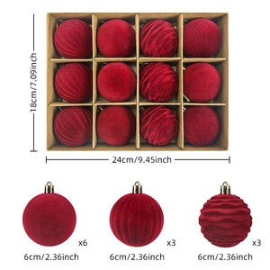 Pompom Beludru Merah Grosir dengan Pita Emas. Sangat cocok untuk dekorasi pohon Natal dan pesta liburan. - Product Image 6