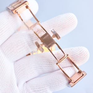 Montre de luxe vintage sportive, hommage au design octogonal, lunette incrustée de pierres précieuses colorées, bracelet finition satinée, étanche 30m - Product Image 6