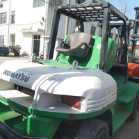 Chariots élévateurs d'occasion abordables KOMATSU FD70 Transpalette automatique 7 tonnes d'occasion Chariots élévateurs diesel d'occasion KOMATSU FD70 à vendre