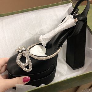 Sandales en Soie à Plateforme Tendance – Nouveautés Chaussures Été 2025 – Sandales Confortables à Talons Compensés pour Femmes - Product Image 6