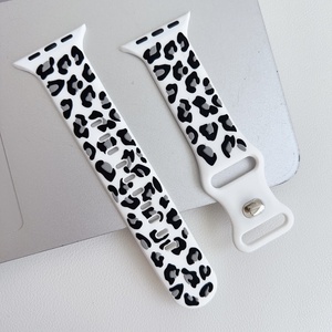 Correa de silicona con estampado de leopardo 3D de varios colores correa de reloj en relieve personalizada <span class=keywords><strong>38mm</strong></span> 40mm 41mm <span class=keywords><strong>para</strong></span> <span class=keywords><strong>Apple</strong></span> <span class=keywords><strong>Watch</strong></span> Series <span class=keywords><strong>3</strong></span> 4 5 6 SE - Product Image 2