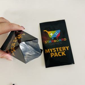 高品質カスタムプラスチックポーチ箔パックカード包装カスタマイズロゴ印刷包装バックシールバッグトレーディングカード用 - Product Image 6