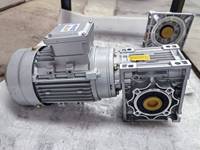 Moteur à engrenages triphasé 220V/380V à montage sur bride NMRV50, réducteur de vitesse, petite boîte de vitesses à vis sans fin pour moteur asynchrone 0,55KW