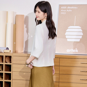 Women's Blazer Slim Fit Three Quarter Sleeves Solid Color Polyester Pocket Design For Office Wear - Product Image 4