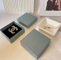 Boîtes de rangement pour bijoux en papier orange de luxe en gros, multi-usages, pour femmes, colliers, bracelets, boucles d'oreilles, bagues, emballages cadeaux avec logo