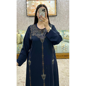 Impresionante Conjunto Étnico de Satén Bordado de Manga Larga hasta el Tobillo con Pantalones, Tela de Hilo Premium, Vestido de Noche Modesto - Product Image 3