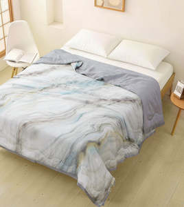 Couvre-lit élégant en soie Tencel à imprimé marbré, garnissage 100% soie de mûrier double cocon, jeté de lit lavable pour toutes les saisons - Product Image 6
