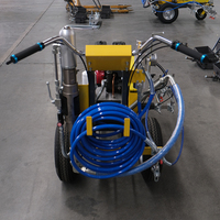Machine de marquage routier manuelle à pulvérisation à froid sans air avec deux pistolets, 12 L, moteur 5,5 CV
