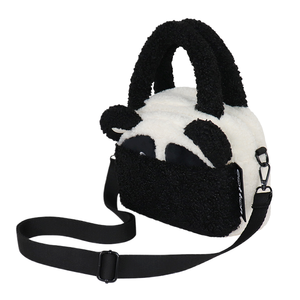 Sac à bandoulière pour femmes en peluche kawaii, petit sac en forme de panda, léger - Product Image 1