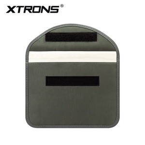 Pochette Faraday XTRONS 8 pouces grise pour bloquer les signaux RFID des clés de voiture - Product Image 2