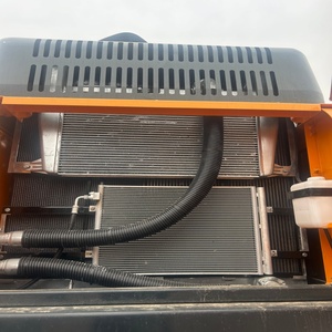 Excavatrice Hyundai R385LC-9T d'occasion, 38 tonnes, hydraulique, bon état - Product Image 3