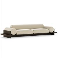 Canapé droit design nordique moderne et épuré, en bois massif et tissu, style discret, trois places, pour petit appartement, avec rembourrage en mousse