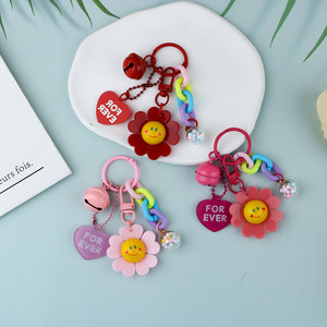 Nouveau pendentif créatif acrylique coloré mignon Smiley fleur petite cloche polyvalent sac à dos bandoulière décoration porte-clés - Product Image 3
