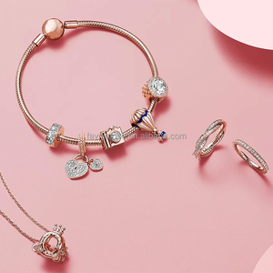 สร้อยข้อมือเงินแท้ 925 คุณภาพสูงสำหรับผู้หญิง ดีไซน์แบบกระดูกงู ชุบเงิน พร้อมจี้ห้อย - Product Image 4