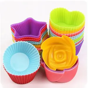 Wholesale Baking Cups Reusable Heart Flower Round Star Shape Silicone Muffin Cupcake Molds