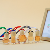 Bouteille de parfum pour voiture en verre vide OEM/ODM de 5 ml, 8 ml, 10 ml, diffuseur d'air pour voiture avec bouchon en bois