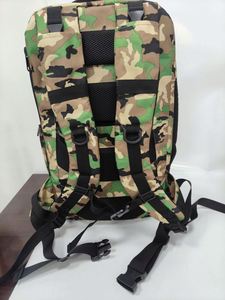 กระเป๋าเป้สะพายหลังสำหรับใส่ผ้าอ้อมเด็กแบบยุทธวิธี ตัวอย่างฟรี สำหรับผู้ชาย พร้อมแผ่นรองเปลี่ยนผ้าอ้อม - ระบบแผงแบบโมดูลาร์ - Product Image 6