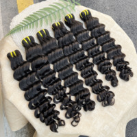 # Lots de Cheveux Humains Brésiliens Vierge Non Traités Grade 12A, Couleur 1B, Ondulés Profonds, Vente en Gros