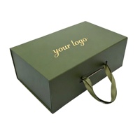 Boîte cadeau de mode haut de gamme personnalisée avec poignée en ruban de satin, boîte d'emballage de vêtements de qualité supérieure pour vêtements de luxe