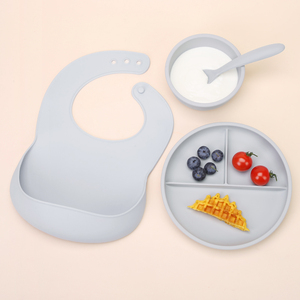 Trẻ em ăn 4 miếng cấp thực phẩm Silicone bé ăn đặt bé BIB muỗng không trượt chia hút Bát tấm bộ đồ ăn thiết lập - Product Image 4