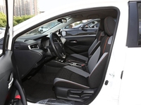 Feng Tian Pioneer Edition 2023, moteur turbo de 1,2 L, 10 airbags SRS, système de pré-collision, régulateur de vitesse adaptatif