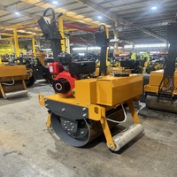 Nouvelle Compactrice Vibrante Compacte UCM 0.7T à Double Tambour, Autotractée, avec Engrenage, Largeur 450 mm pour Allées