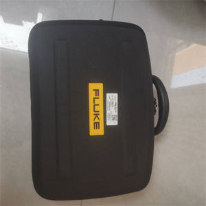 Testeur de résistance d'isolement et mégohmmètres Fluke 1535 et 1537 - Product Image 5