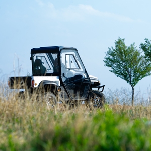 Vehículo de Trabajo Todoterreno Automático KINGWOO de 72V y 4WD para Terrenos Inclinados de Montaña, Certificado EEC/COC, Capacidad de Carga de 300-400 kg - Product Image 3