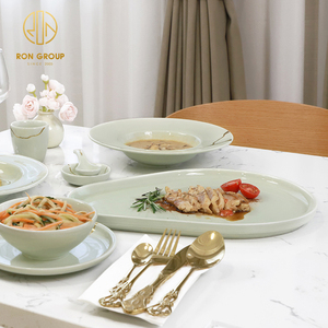 Vente chaude Nouilles Vertes <span class=keywords><strong>Dessert</strong></span> Traiteur <span class=keywords><strong>Service</strong></span> Alimentaire 13.5 Pouces <span class=keywords><strong>Assiette</strong></span> En Céramique pour Restaurant Commercial Dîner Couverts - Product Image 2